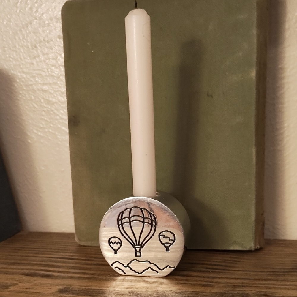 Silver Candle Holder with Hot Air Balloon Design